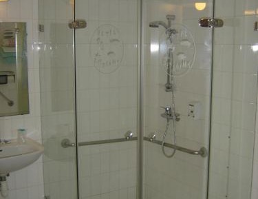 Double Studio for Mobility Impaired Guests