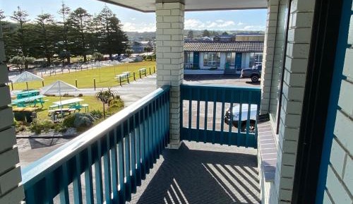 Queen Room with Sea View