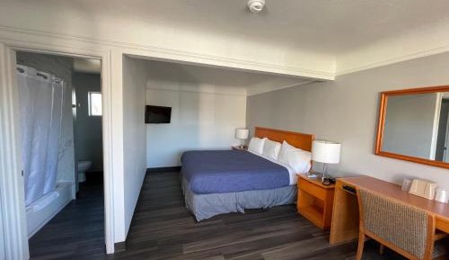 Single Room with Bathroom