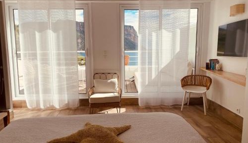 Suite with Sea View and Terrace