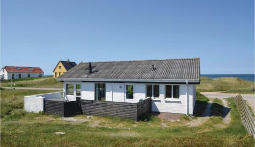 Three-Bedroom Vacation Home 