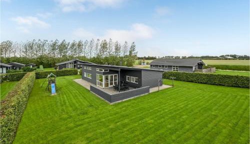Four-Bedroom Vacation Home