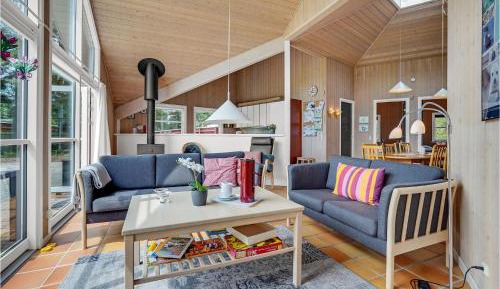 Four-Bedroom Holiday Home