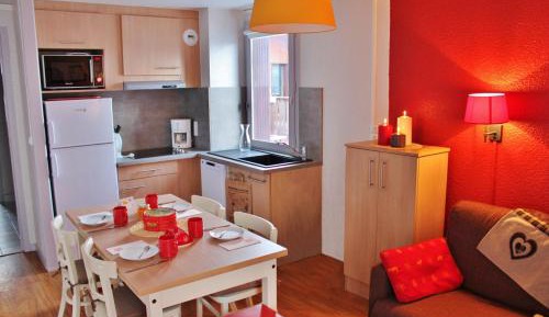 Apartment (6 Adults)