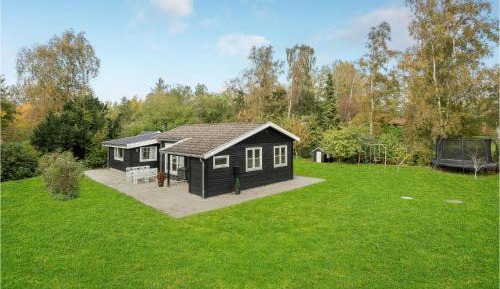 Two-Bedroom Holiday Home