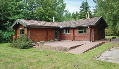 Three-Bedroom Vacation Home 