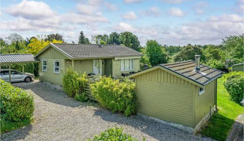 Three-Bedroom Vacation Home 