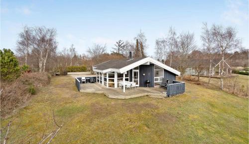 Three-Bedroom Vacation Home 