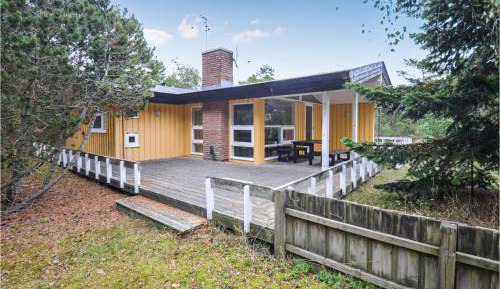 Three-Bedroom Vacation Home 