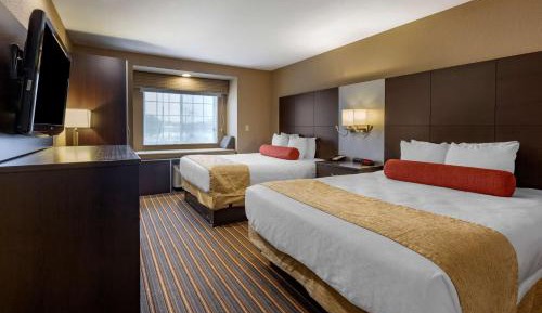 Queen Room with Two Queen Beds