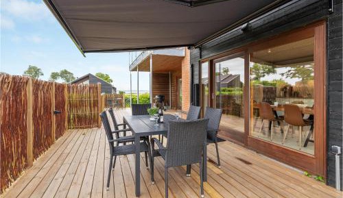 Three-Bedroom Vacation Home 