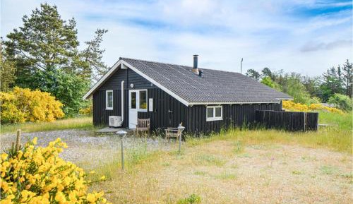 Three-Bedroom Vacation Home 