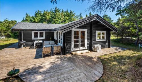 Three-Bedroom Vacation Home 