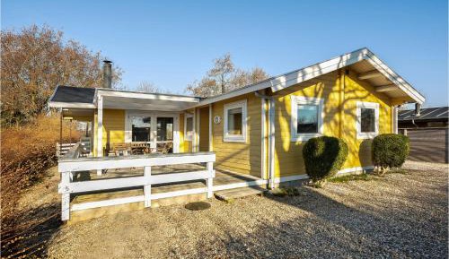 Three-Bedroom Vacation Home 