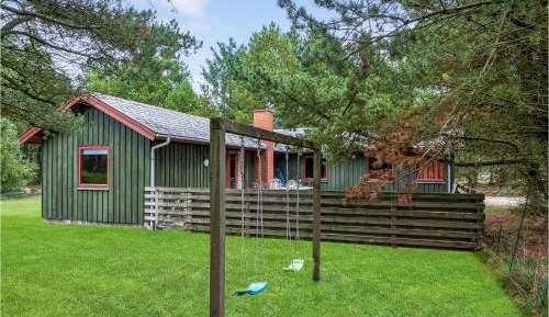 Three-Bedroom Vacation Home 