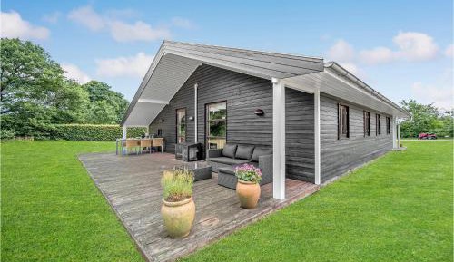 Three-Bedroom Vacation Home 