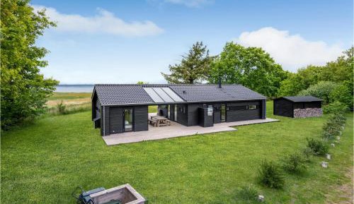 Four-Bedroom Vacation Home