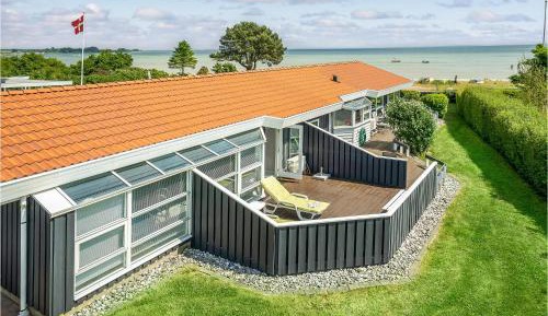 Two-Bedroom Holiday Home