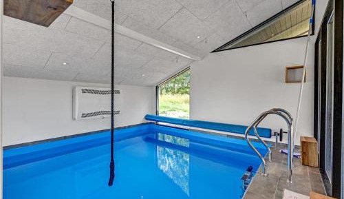 Five-Bedroom Holiday Home