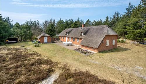 Four-Bedroom Vacation Home