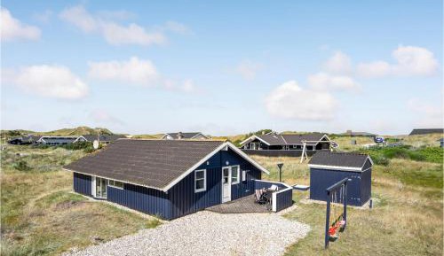 Three-Bedroom Vacation Home 