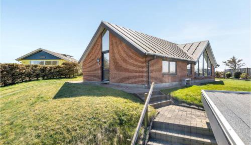 Three-Bedroom Vacation Home 