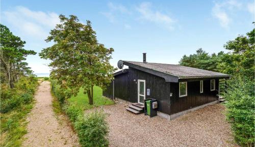 Two-Bedroom Holiday Home