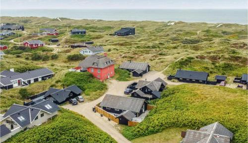 Three-Bedroom Vacation Home 