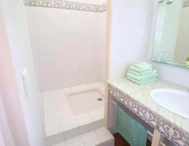 Double or Twin Room with Private Bathroom