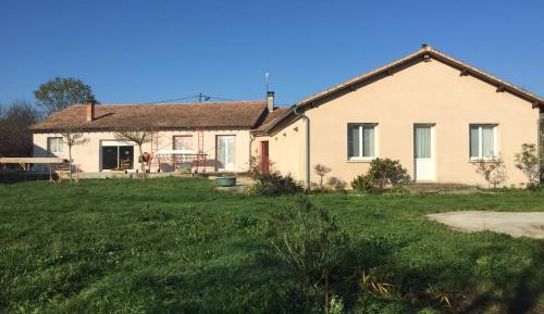 Double Room (1 Adult + 1 Child)