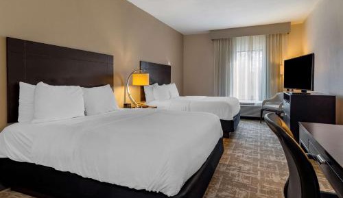 Queen Room with Two Queen Beds - Non-Smoking