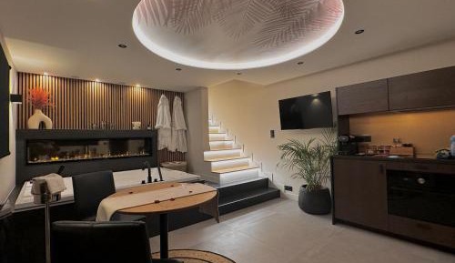 One-Bedroom Villa