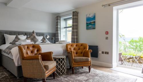 Deluxe Double Room with Balcony and Sea View