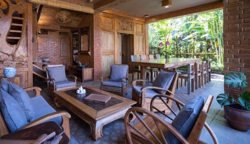 Four-Bedroom Villa