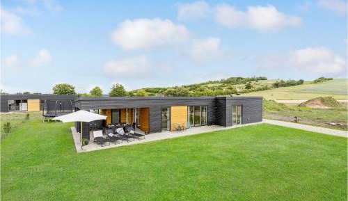 Four-Bedroom Vacation Home