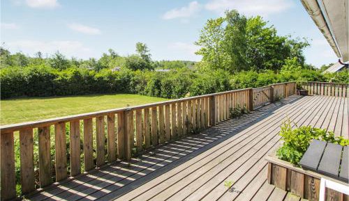 Two-Bedroom Holiday Home