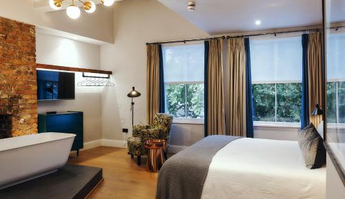 Premium Deluxe Double