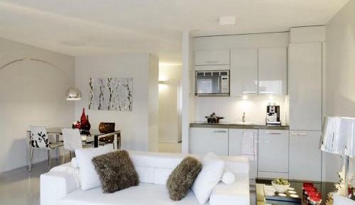 Apartment with Balcony