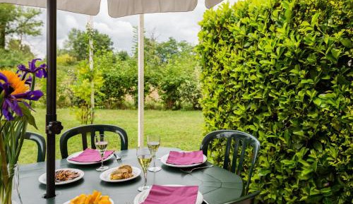 One-Bedroom Apartment (4 Adults)