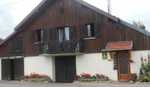 Holiday Home (4 Adults)