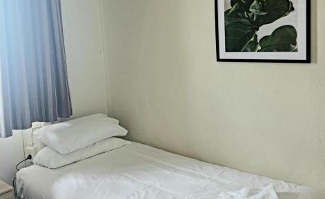 Twin Room with Shared Bathroom