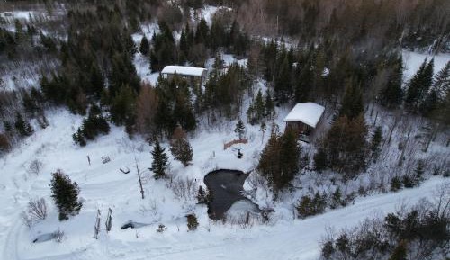 Chalet (La Prison)