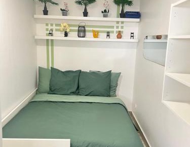 Apartment with Garden View