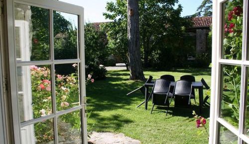 Superior Two-Bedroom Cottage (6 People)