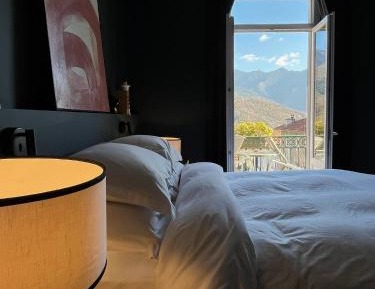 Queen Room with Balcony