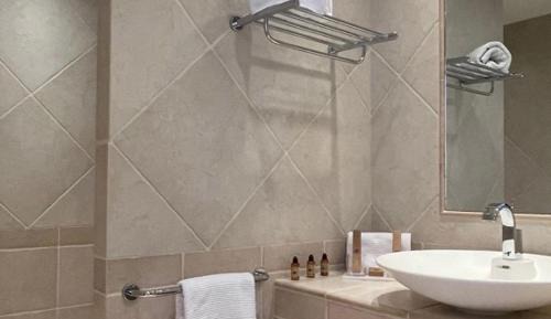 King Room with Garden View