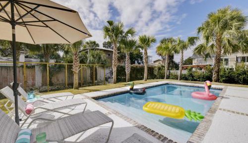 Five-Bedroom Holiday Home