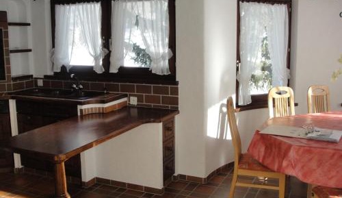 Duplex Apartment (8 Adults)