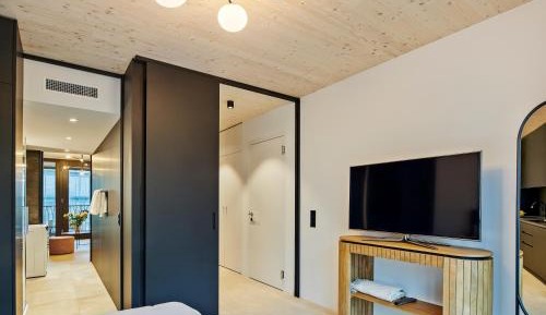 Superior Suite