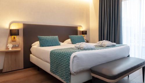 Double Room with Pool View